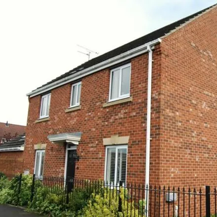 Image 2 - Meadowgate, Rotherham, South Yorkshire, S63 - House for sale