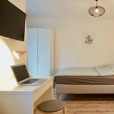 Rent this 1 bed apartment on Niederfeldstraße 112 in 68199 Mannheim, Germany