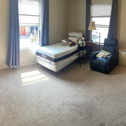 Image 1 - 5051 Lubbock Avenue, Fort Worth, TX 76115, USA - Room for rent