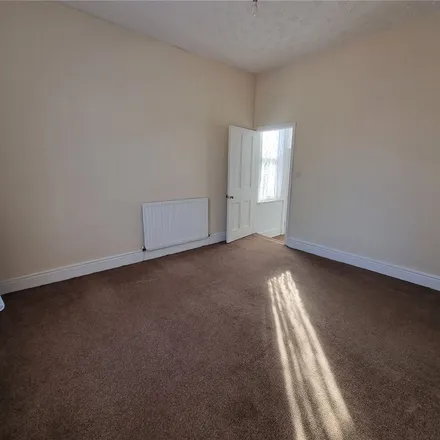 Rent this 3 bed townhouse on Osborne Road in Hartlepool, TS26 9JN