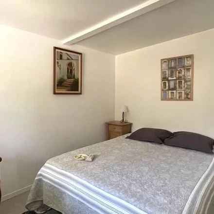 Rent this 1 bed house on Saint-Saturnin-lès-Apt in Chemin de la Bruyère, 84490 Saint-Saturnin-lès-Apt