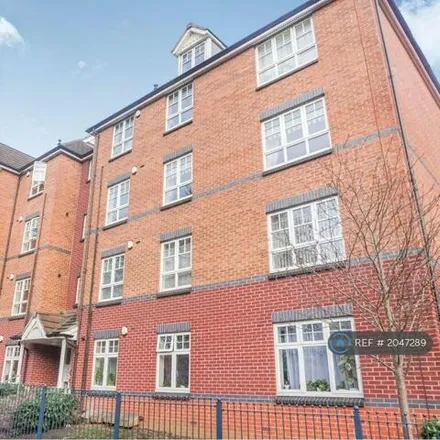 Rent this 3 bed apartment on unnamed road in Northampton, NN1 5NG