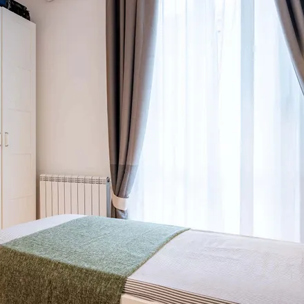 Image 9 - Via Biella, 20142 Milan MI, Italy - Room for rent