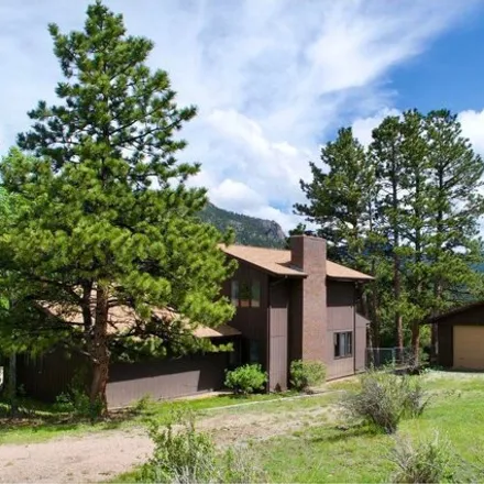Image 1 - 922 Peak View Dr, Estes Park, Colorado, 80517 - House for sale