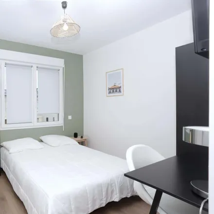 Rent this 1 bed room on 14 Rue de Lanvéoc in 29200 Brest, France