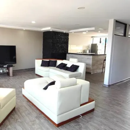 Buy this 3 bed apartment on General Quisquis in 170170, Quito