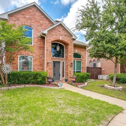 Buy this 3 bed house on 233 Wellington Road in Irving, TX 75063