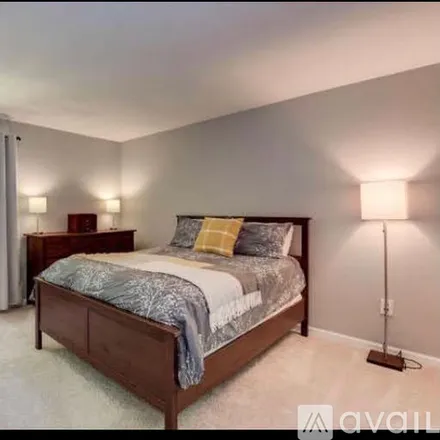 Image 4 - 9668 Hastings Drive, Unit 9668 - Townhouse for rent