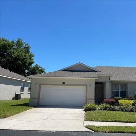 Buy this 2 bed house on 8073 Brien Green Way in Temple Terrace, FL 33637