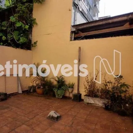 Rent this 3 bed house on Rua Caetés 806 in Perdizes, São Paulo - SP