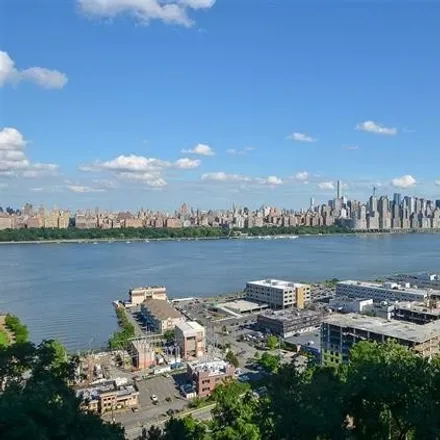 Image 3 - 8830 Boulevard East, Hudson Heights, North Bergen, NJ 07047, USA - Condo for rent