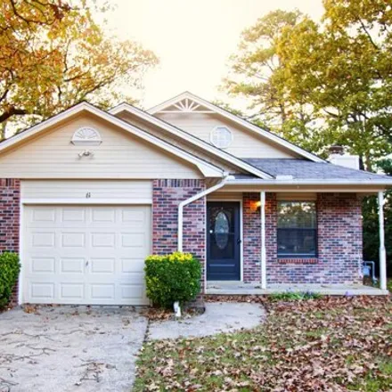 Rent this 3 bed house on 73 Pin Oak Loop in Maumelle, AR 72113
