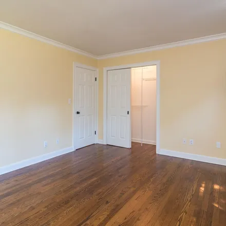 Rent this 3 bed apartment on 34 Maplewood Drive in Cos Cob, Greenwich