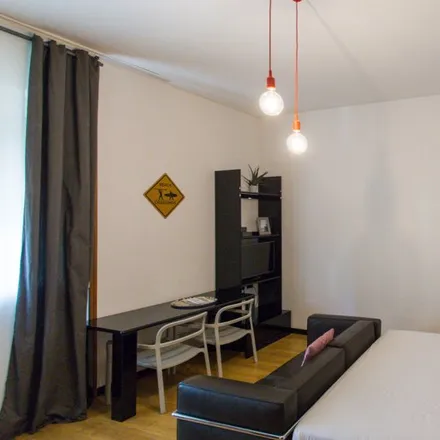 Image 1 - Via Leone Tredicesimo, 20145 Milan MI, Italy - Apartment for rent