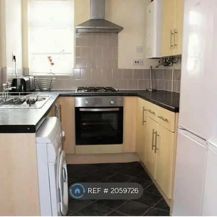Rent this 1 bed apartment on Lees Hill Street in Nottingham, NG2 4JW