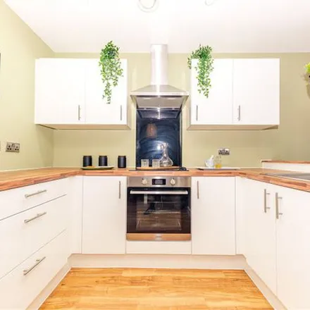 Rent this 3 bed apartment on Michigan Avenue in Salford, M50 2GY