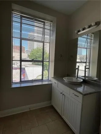 Image 7 - 820 Girod Street, New Orleans, LA 70113, USA - Condo for rent
