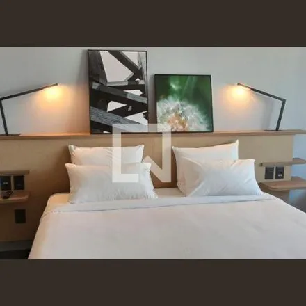 Buy this 1 bed apartment on Avenida do Contorno 6615 in Santo Antônio, Belo Horizonte - MG