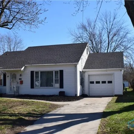 Image 5 - 114 South Maple Street, Oak Harbor, Salem Township, OH 43449, USA - House for sale