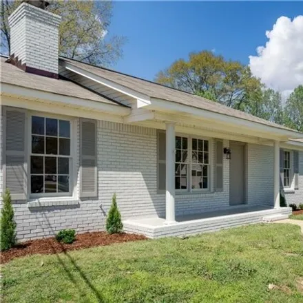 Image 5 - unnamed road, Huntington Place, Northport, AL 35473, USA - House for sale