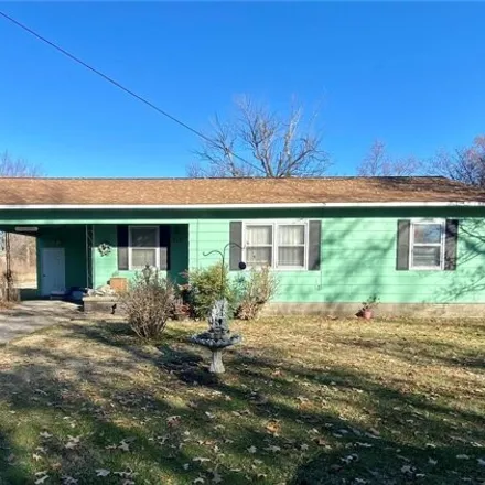 Buy this 3 bed house on 500 2nd Street in Charleston, MO 63834
