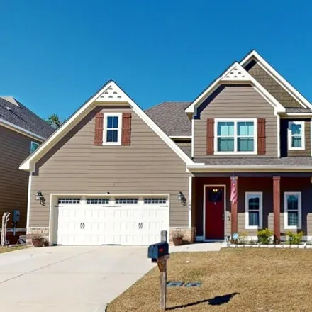 Buy this 5 bed house on Ridgecrest Loop in Spring Valley Acres, Houston County