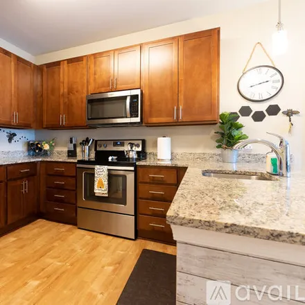 Image 3 - 11800 Laurestine Way, Unit The Hive - Apartment for rent