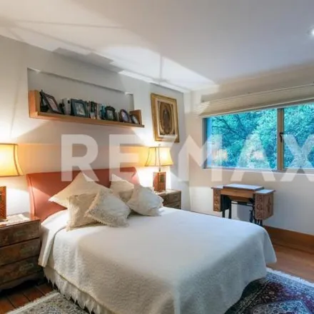 Buy this 3 bed apartment on Camino Del Remanso in Colonia Bosque Real, 52763 Interlomas
