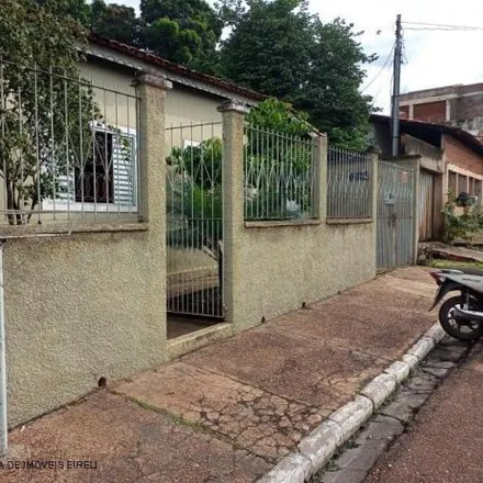 Buy this 2 bed house on Rua Castro Alves in Areão, Cuiabá - MT