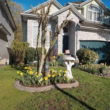 Image 1 - Surrey, Guildford, BC, CA - House for rent