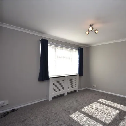 Image 3 - unnamed road, Aylesbury, HP19 7QR, United Kingdom - Townhouse for rent
