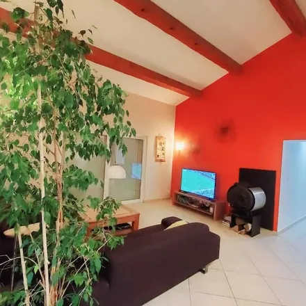 Rent this 3 bed house on Saint-Zacharie in Var, France