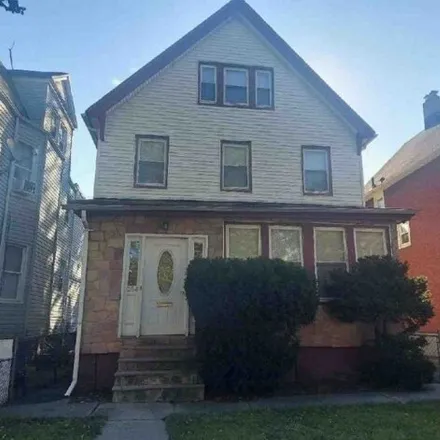 Image 3 - 250 Halsted Street, East Orange, NJ 07018, USA - House for sale