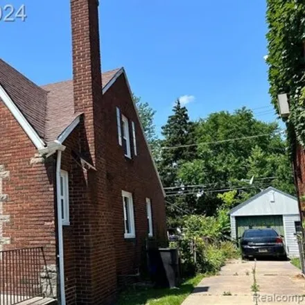 Image 2 - 10447 Roxbury St, Detroit, Michigan, 48224 - House for sale