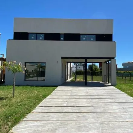 Buy this 3 bed house on unnamed road in Partido del Pilar, Zelaya