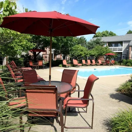 Image 6 - 208 Lincoln Oaks Drive, Willowbrook, DuPage County, IL 60527, USA - Apartment for rent