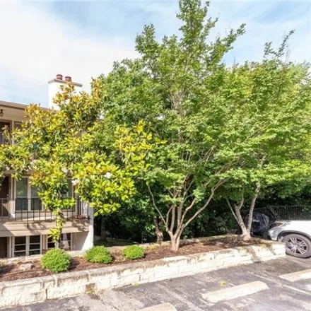 Buy this 2 bed condo on 6900 Hart Lane in Austin, TX 78731