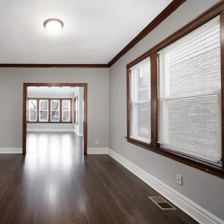 Image 6 - 5810 South Artesian Avenue, Chicago, IL 60629, USA - House for rent