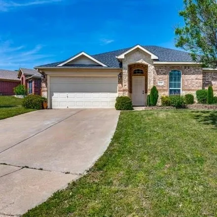 Buy this 3 bed house on 8101 Whitney Ln in Fort Worth, Texas