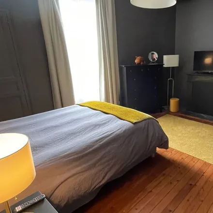 Rent this 2 bed house on 72210 La Suze-sur-Sarthe