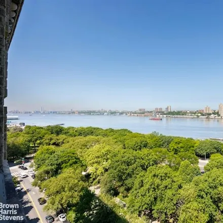 Image 2 - 54 RIVERSIDE DRIVE 16A/PHA in New York - Apartment for sale