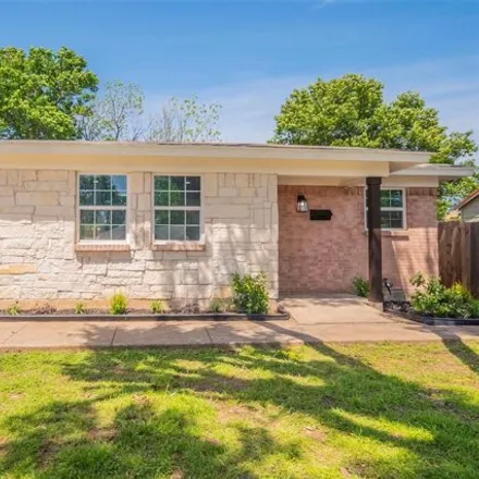Buy this 3 bed house on 5824 Geddes Avenue in Fort Worth, TX 76107