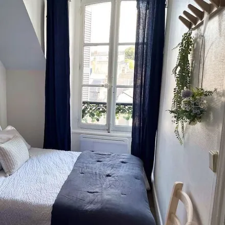 Rent this 1 bed apartment on 41000 Blois