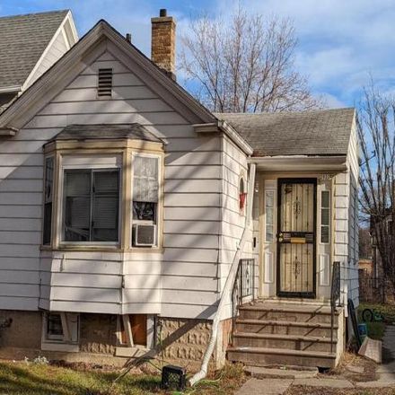 Rent this 2 bed house on 2926 North 6th Street in Milwaukee, WI 53212