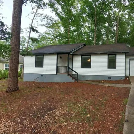 Buy this 2 bed house on 3405 Rosemont Ridge Road in Leon County, FL 32312