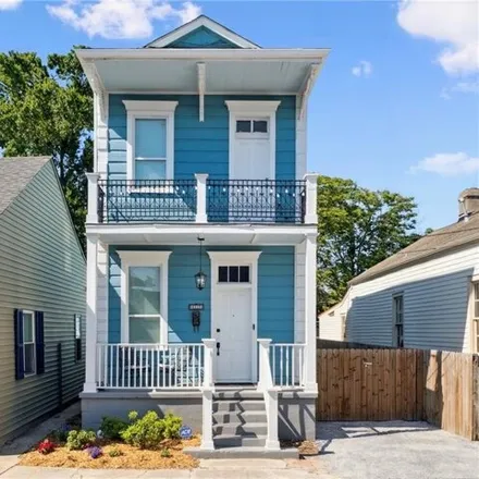 Buy this 3 bed house on 4315 Annunciation Street in New Orleans, LA 70115