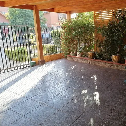 Rent this 4 bed house on Arturo Morales Taibo 0380 in Buin, Chile