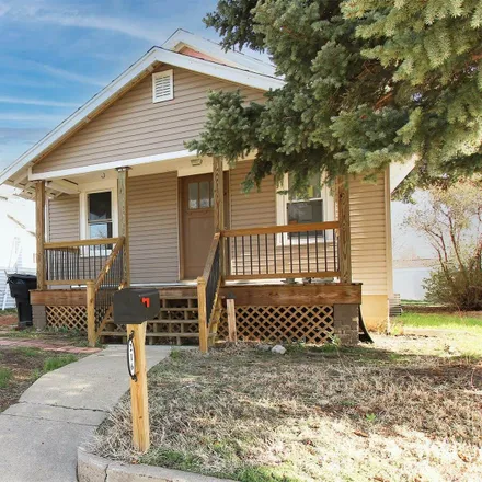 Buy this 3 bed house on 216 7th Street West in Williston, ND 58801