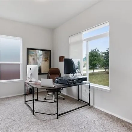 Image 4 - 11205 American Mustang Loop, Austin, TX 78763, USA - House for sale