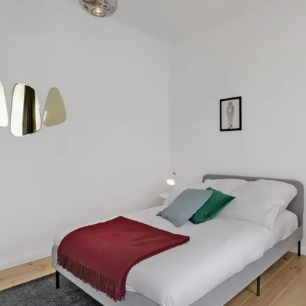 Rent this 4 bed room on Malplaquetstraße 15B in 13347 Berlin, Germany